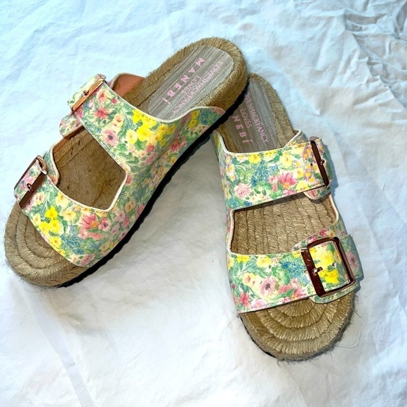Loveshackfancy SANDALS - Picture 1 of 9